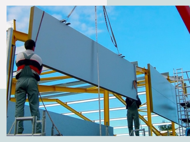 Монтаж сэндвич-панелей в Медногорске от 610 руб.